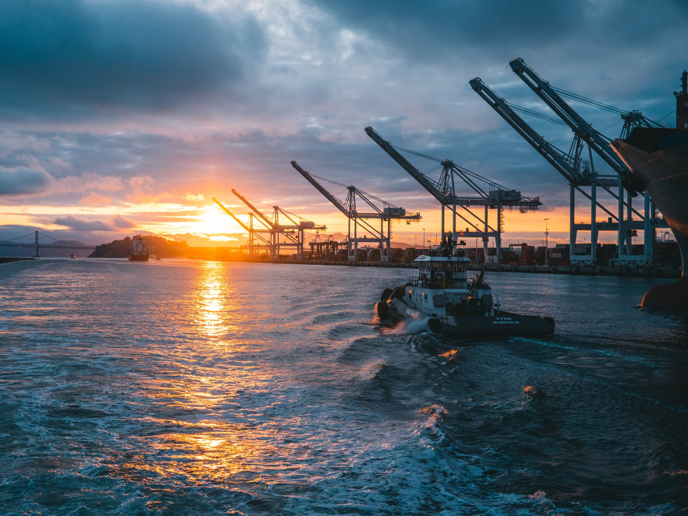 Port and logistics corridor for energy trade